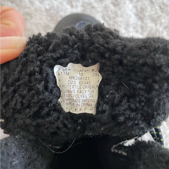 Merrell Black and Lime Kids' Snow Boots - Picture 3 of 4